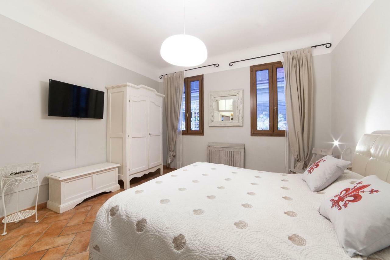 Exclusive San Lorenzo Florencia